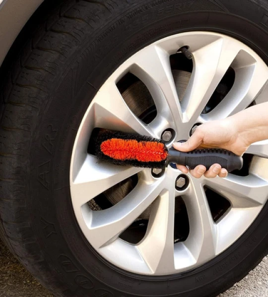 ArmorAll Luxury Alloy Wheel Brush AA40007INTL1